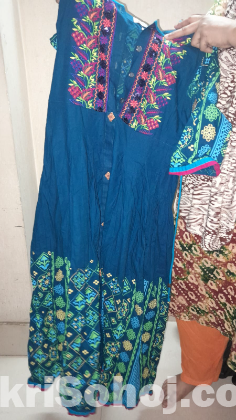 Arong dress in a very low price